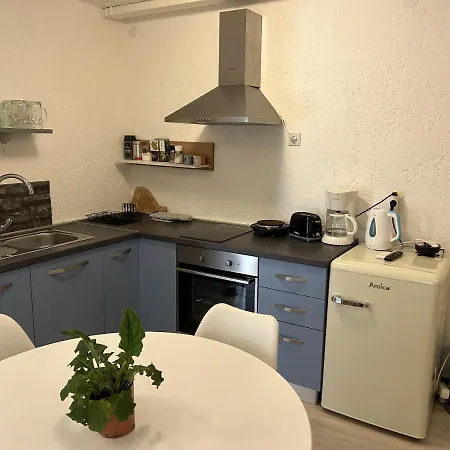 Peaceful Apartment With Patio Rovinj Exterior photo